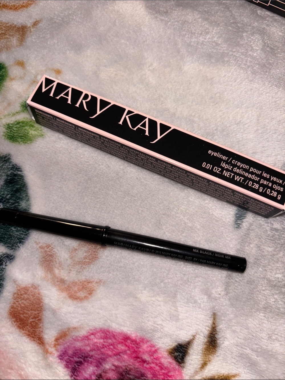 Mary Kay Black Eyeliner Pencil - Noir Black